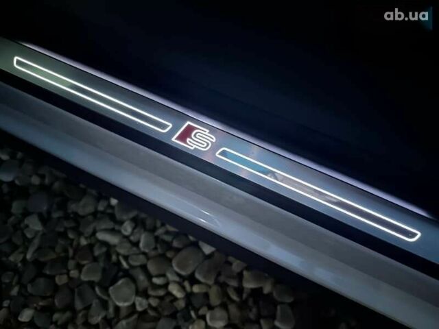 Ауди E-Tron, объемом двигателя 0 л и пробегом 82 тыс. км за 38400 $, фото 8 на Automoto.ua