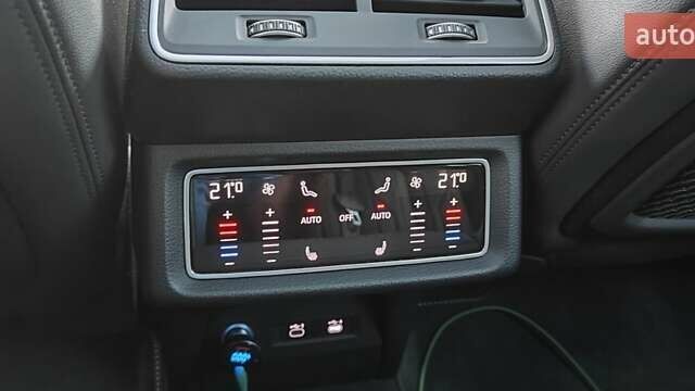 Ауди E-Tron, объемом двигателя 0 л и пробегом 56 тыс. км за 32000 $, фото 26 на Automoto.ua