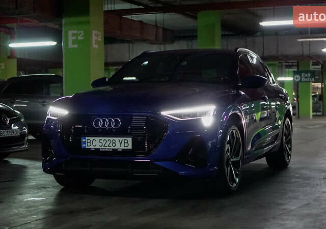 Ауди E-Tron, объемом двигателя 0 л и пробегом 60 тыс. км за 41500 $, фото 38 на Automoto.ua