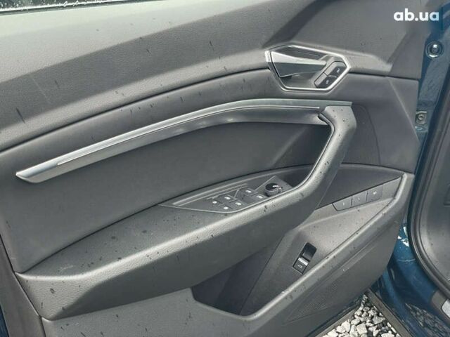 Ауди E-Tron, объемом двигателя 0 л и пробегом 44 тыс. км за 38999 $, фото 24 на Automoto.ua