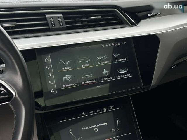 Ауди E-Tron, объемом двигателя 0 л и пробегом 101 тыс. км за 38500 $, фото 27 на Automoto.ua