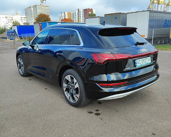 Ауди E-Tron, объемом двигателя 0 л и пробегом 56 тыс. км за 32000 $, фото 13 на Automoto.ua