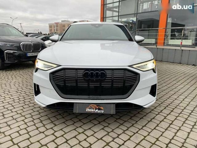 Ауди E-Tron, объемом двигателя 0 л и пробегом 82 тыс. км за 32900 $, фото 1 на Automoto.ua