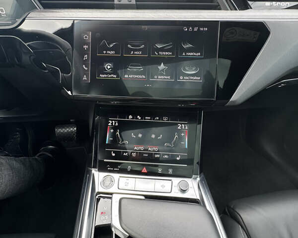 Ауди E-Tron, объемом двигателя 0 л и пробегом 34 тыс. км за 42300 $, фото 28 на Automoto.ua