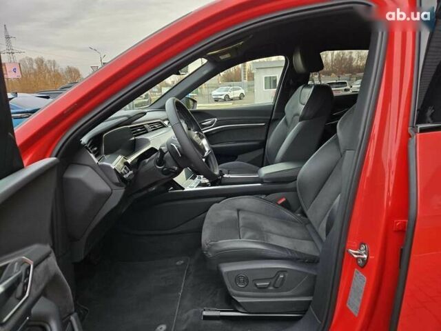 Ауди E-Tron, объемом двигателя 0 л и пробегом 130 тыс. км за 35488 $, фото 27 на Automoto.ua
