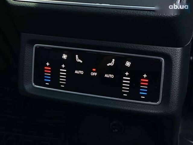 Ауді E-Tron, об'ємом двигуна 0 л та пробігом 72 тис. км за 42390 $, фото 24 на Automoto.ua