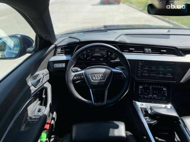Ауди E-Tron, объемом двигателя 0 л и пробегом 72 тыс. км за 42390 $, фото 26 на Automoto.ua
