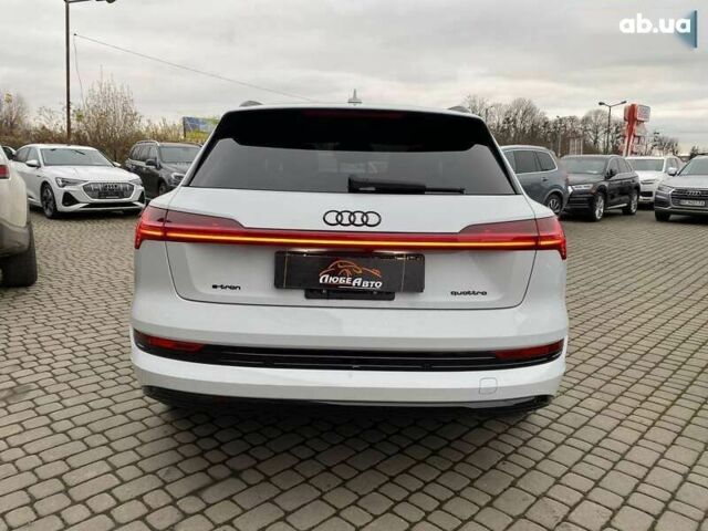 Ауди E-Tron, объемом двигателя 0 л и пробегом 82 тыс. км за 32900 $, фото 4 на Automoto.ua