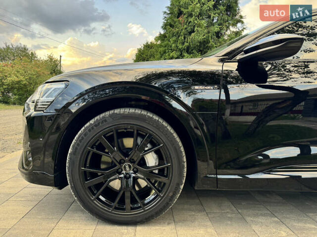 Ауди E-Tron, объемом двигателя 0 л и пробегом 35 тыс. км за 30000 $, фото 11 на Automoto.ua