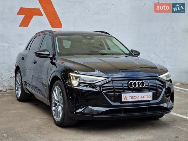 Ауди E-Tron, объемом двигателя 0 л и пробегом 40 тыс. км за 45990 $, фото 4 на Automoto.ua
