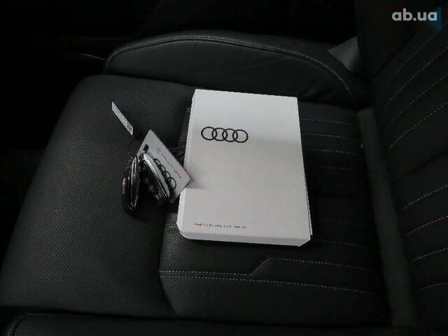 Ауді E-Tron, об'ємом двигуна 0 л та пробігом 28 тис. км за 46722 $, фото 8 на Automoto.ua