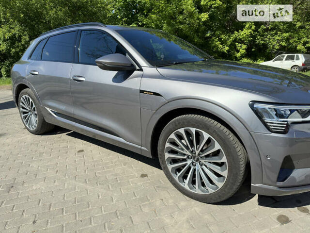 Ауді E-Tron, об'ємом двигуна 0 л та пробігом 50 тис. км за 50500 $, фото 5 на Automoto.ua