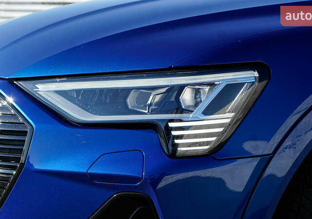 Ауди E-Tron, объемом двигателя 0 л и пробегом 60 тыс. км за 41500 $, фото 20 на Automoto.ua