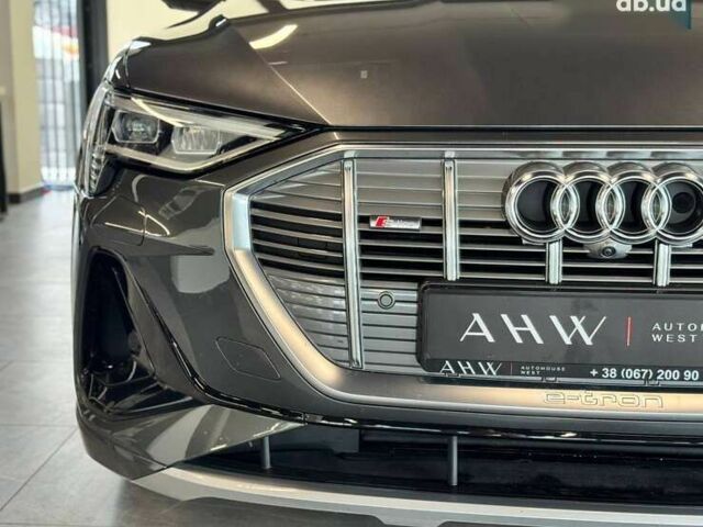 Ауди E-Tron, объемом двигателя 0 л и пробегом 72 тыс. км за 42200 $, фото 2 на Automoto.ua