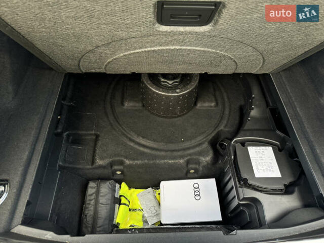Ауди E-Tron, объемом двигателя 0 л и пробегом 35 тыс. км за 30000 $, фото 6 на Automoto.ua