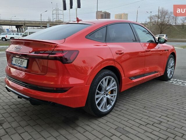 купить новое авто Ауди E-Tron 2021 года от официального дилера E-Car Ауди фото