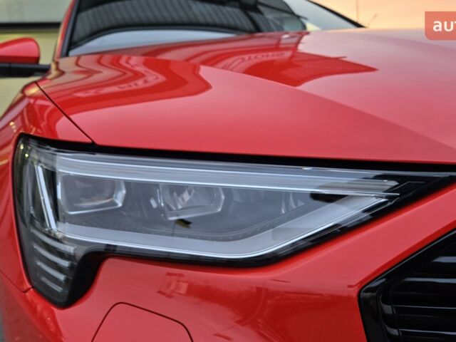 купить новое авто Ауди E-Tron 2021 года от официального дилера E-Car Ауди фото