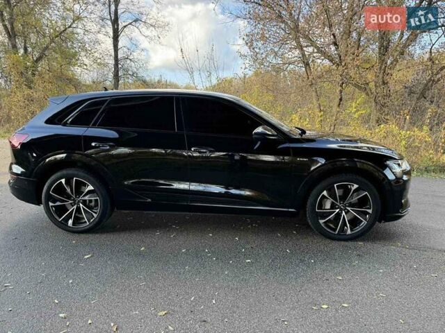 Ауди E-Tron, объемом двигателя 0 л и пробегом 65 тыс. км за 25599 $, фото 4 на Automoto.ua