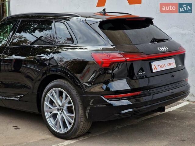 Ауди E-Tron, объемом двигателя 0 л и пробегом 40 тыс. км за 45990 $, фото 17 на Automoto.ua