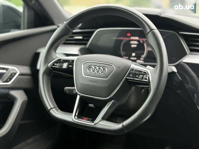 Ауди E-Tron, объемом двигателя 0 л и пробегом 70 тыс. км за 38800 $, фото 15 на Automoto.ua