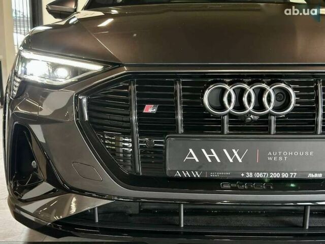 Ауди E-Tron, объемом двигателя 0 л и пробегом 76 тыс. км за 45700 $, фото 2 на Automoto.ua