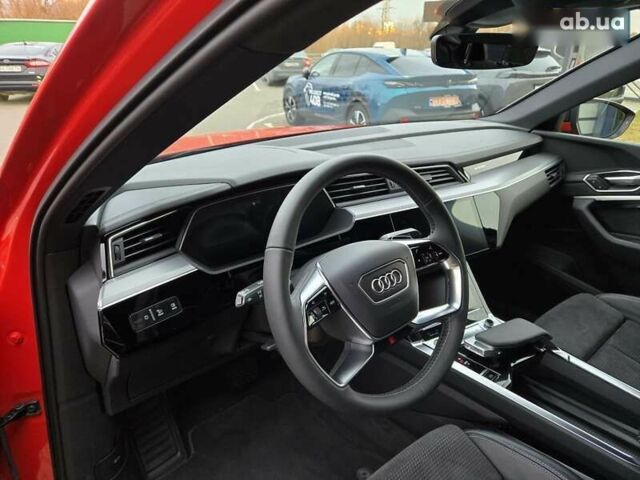 Ауди E-Tron, объемом двигателя 0 л и пробегом 130 тыс. км за 35488 $, фото 26 на Automoto.ua