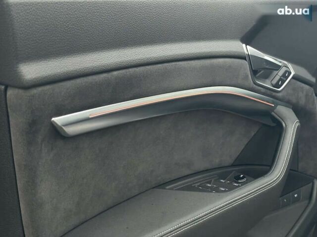 Ауди E-Tron, объемом двигателя 0 л и пробегом 29 тыс. км за 33999 $, фото 24 на Automoto.ua