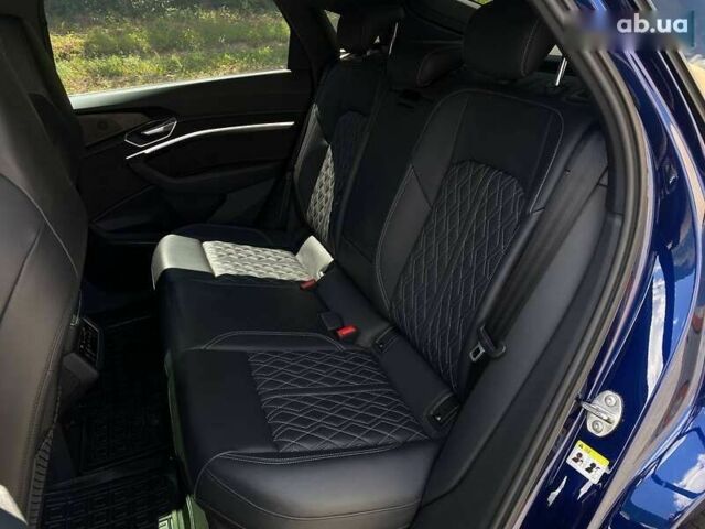 Ауді E-Tron, об'ємом двигуна 0 л та пробігом 72 тис. км за 42390 $, фото 19 на Automoto.ua