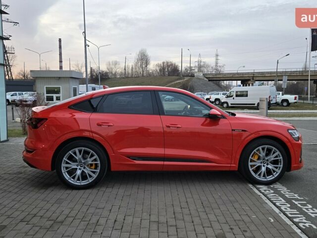 купить новое авто Ауди E-Tron 2021 года от официального дилера E-Car Ауди фото