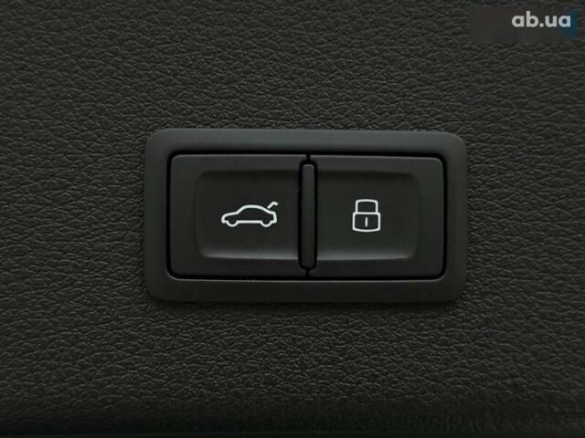 Ауди E-Tron, объемом двигателя 0 л и пробегом 82 тыс. км за 38400 $, фото 9 на Automoto.ua