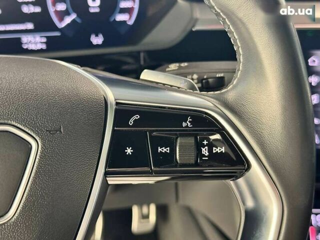 Ауди E-Tron, объемом двигателя 0 л и пробегом 72 тыс. км за 42200 $, фото 22 на Automoto.ua