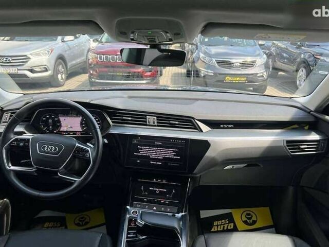 Ауди E-Tron, объемом двигателя 0 л и пробегом 45 тыс. км за 34300 $, фото 18 на Automoto.ua