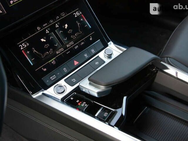 Ауди E-Tron, объемом двигателя 0 л и пробегом 22 тыс. км за 40400 $, фото 13 на Automoto.ua