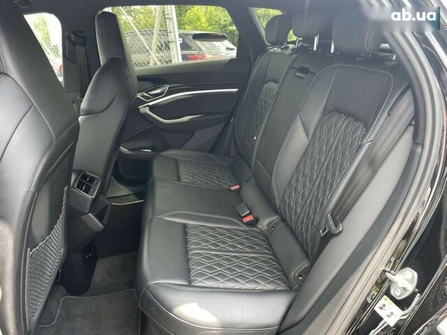 Ауді E-Tron, об'ємом двигуна 0 л та пробігом 52 тис. км за 39999 $, фото 17 на Automoto.ua