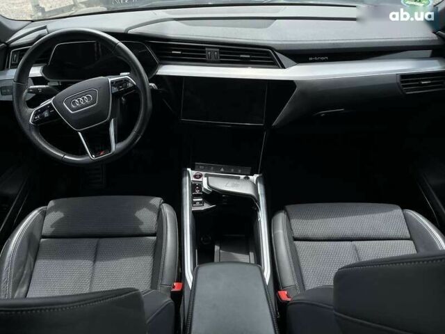 Ауди E-Tron, объемом двигателя 0 л и пробегом 44 тыс. км за 41500 $, фото 25 на Automoto.ua