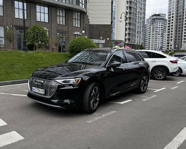 Ауді E-Tron, об'ємом двигуна 0 л та пробігом 34 тис. км за 47700 $, фото 3 на Automoto.ua