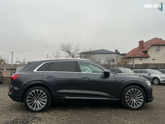 Ауди E-Tron, объемом двигателя 0 л и пробегом 32 тыс. км за 38581 $, фото 8 на Automoto.ua