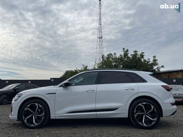 Ауди E-Tron, объемом двигателя 0 л и пробегом 41 тыс. км за 39668 $, фото 4 на Automoto.ua