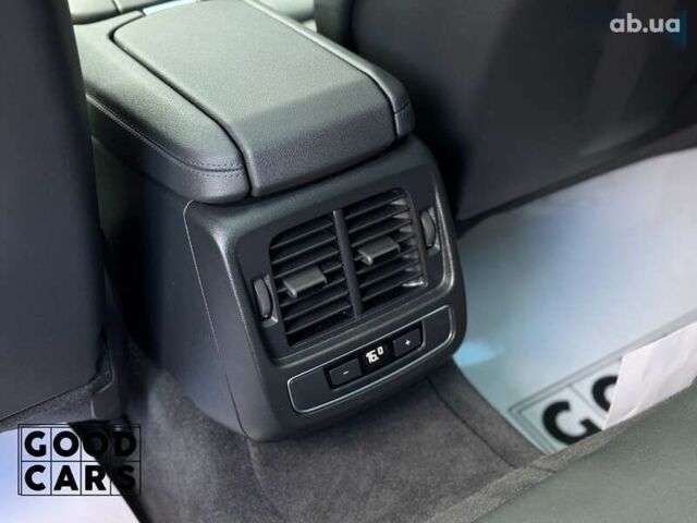 Ауди E-Tron, объемом двигателя 0 л и пробегом 58 тыс. км за 53000 $, фото 28 на Automoto.ua