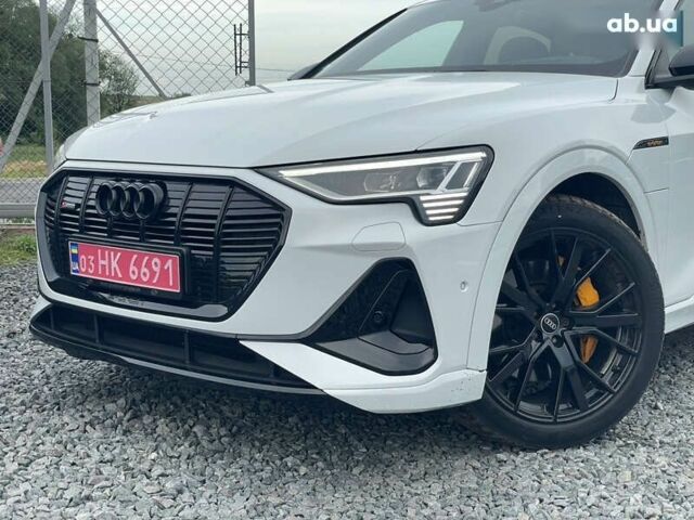 Ауди E-Tron, объемом двигателя 0 л и пробегом 69 тыс. км за 41999 $, фото 2 на Automoto.ua