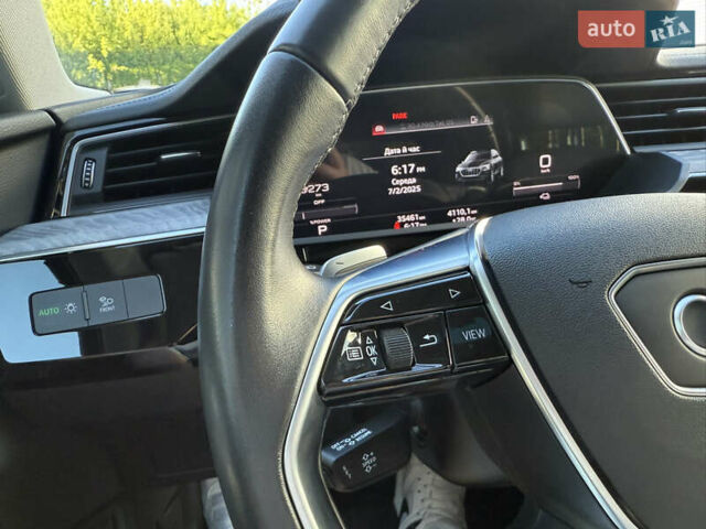 Ауді E-Tron, об'ємом двигуна 0 л та пробігом 35 тис. км за 29999 $, фото 19 на Automoto.ua