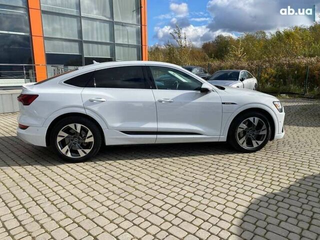 Ауди E-Tron, объемом двигателя 0 л и пробегом 81 тыс. км за 35900 $, фото 8 на Automoto.ua