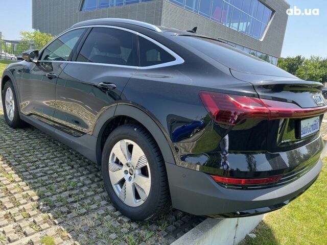 Ауди E-Tron, объемом двигателя 0 л и пробегом 7 тыс. км за 89770 $, фото 24 на Automoto.ua