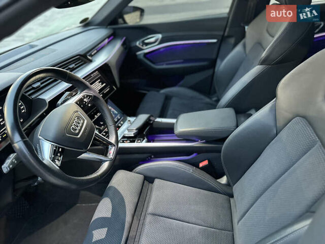 Ауді E-Tron, об'ємом двигуна 0 л та пробігом 39 тис. км за 47800 $, фото 24 на Automoto.ua