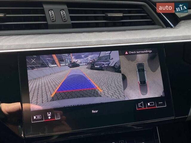 Ауди E-Tron, объемом двигателя 0 л и пробегом 81 тыс. км за 35900 $, фото 17 на Automoto.ua