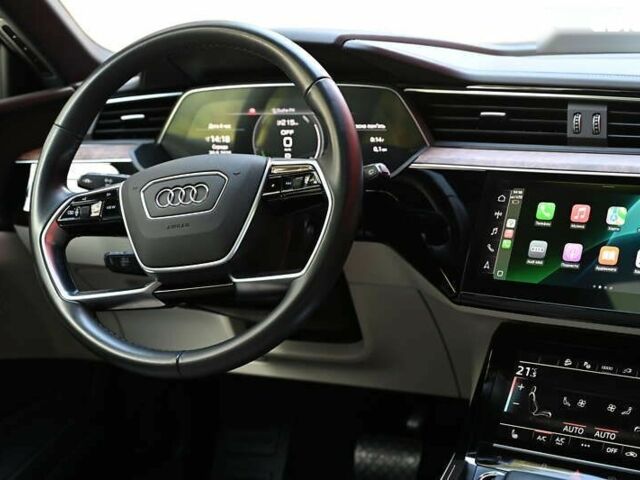 Ауди E-Tron, объемом двигателя 0 л и пробегом 142 тыс. км за 28800 $, фото 6 на Automoto.ua
