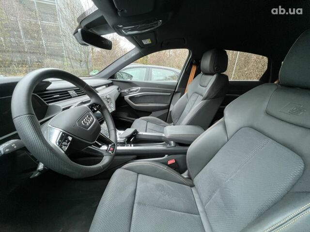 Ауди E-Tron, объемом двигателя 0 л и пробегом 26 тыс. км за 68251 $, фото 20 на Automoto.ua