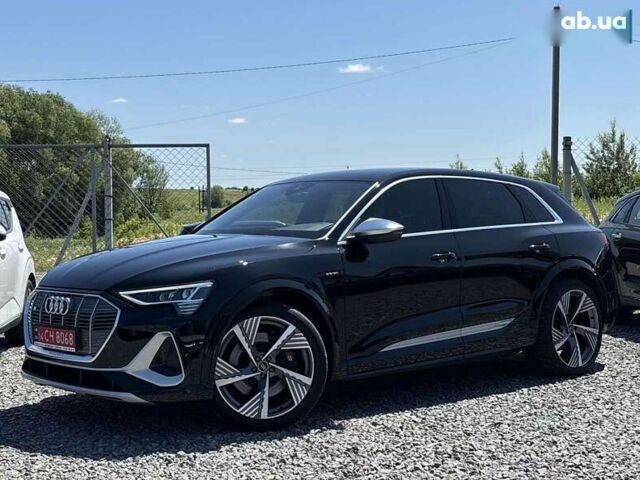 Ауди E-Tron, объемом двигателя 0 л и пробегом 44 тыс. км за 41500 $, фото 2 на Automoto.ua