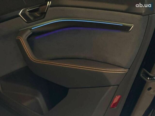 Ауди E-Tron, объемом двигателя 0 л и пробегом 8 тыс. км за 52000 $, фото 27 на Automoto.ua