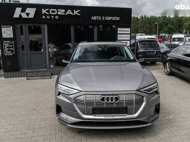Ауди E-Tron, объемом двигателя 0 л и пробегом 85 тыс. км за 38500 $, фото 6 на Automoto.ua